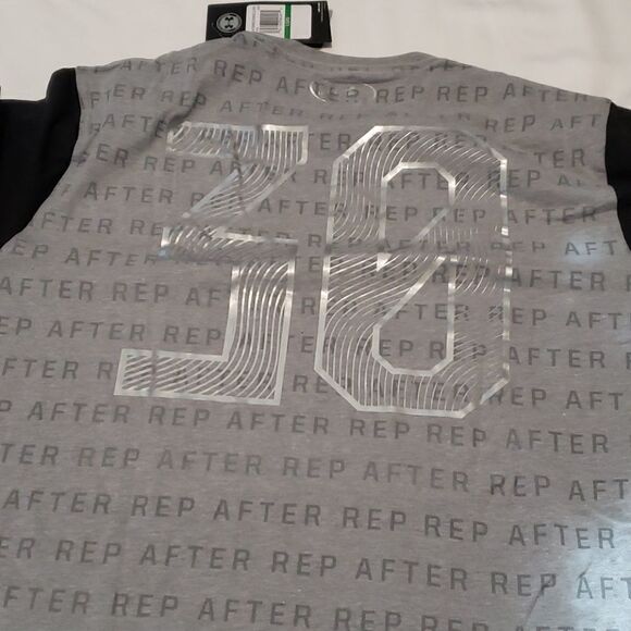 🆕️Under Armour Stephen Curry shirt - Picture 2 of 4